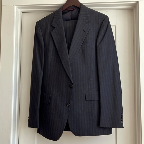 Men’s 2 piece Suit Stripes dark grey charcoal  42L - Picture 1 of 5